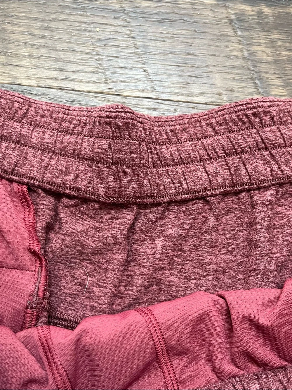 Lululemon athletica M7BCVs soft jersey 5” heathered red athletic shorts XL
